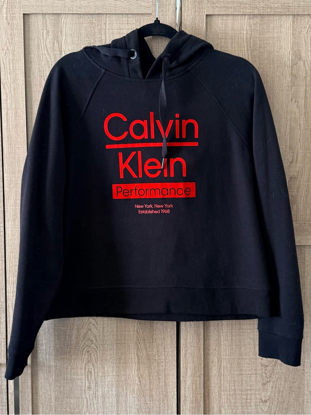 Calvin Klein Black Hooded Sweatshirt with Red Logo SZ.L